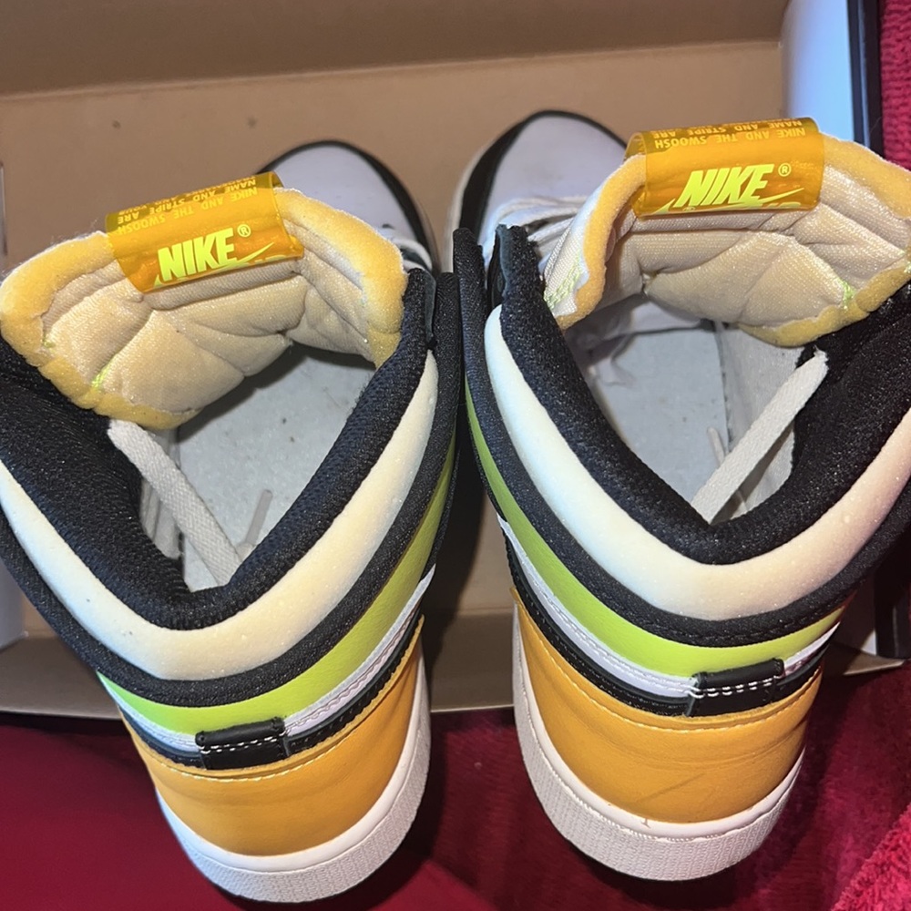 Jordan 1 - Picture 5 of 5